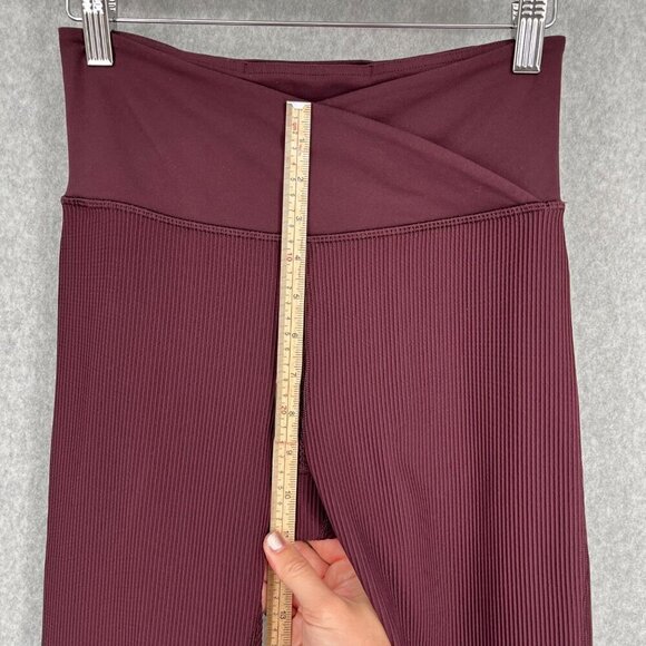 Athleta Elation Crossover Rib 7/8 Tight Size S Maroon Plum Purple Athletic Gym - Picture 11 of 14